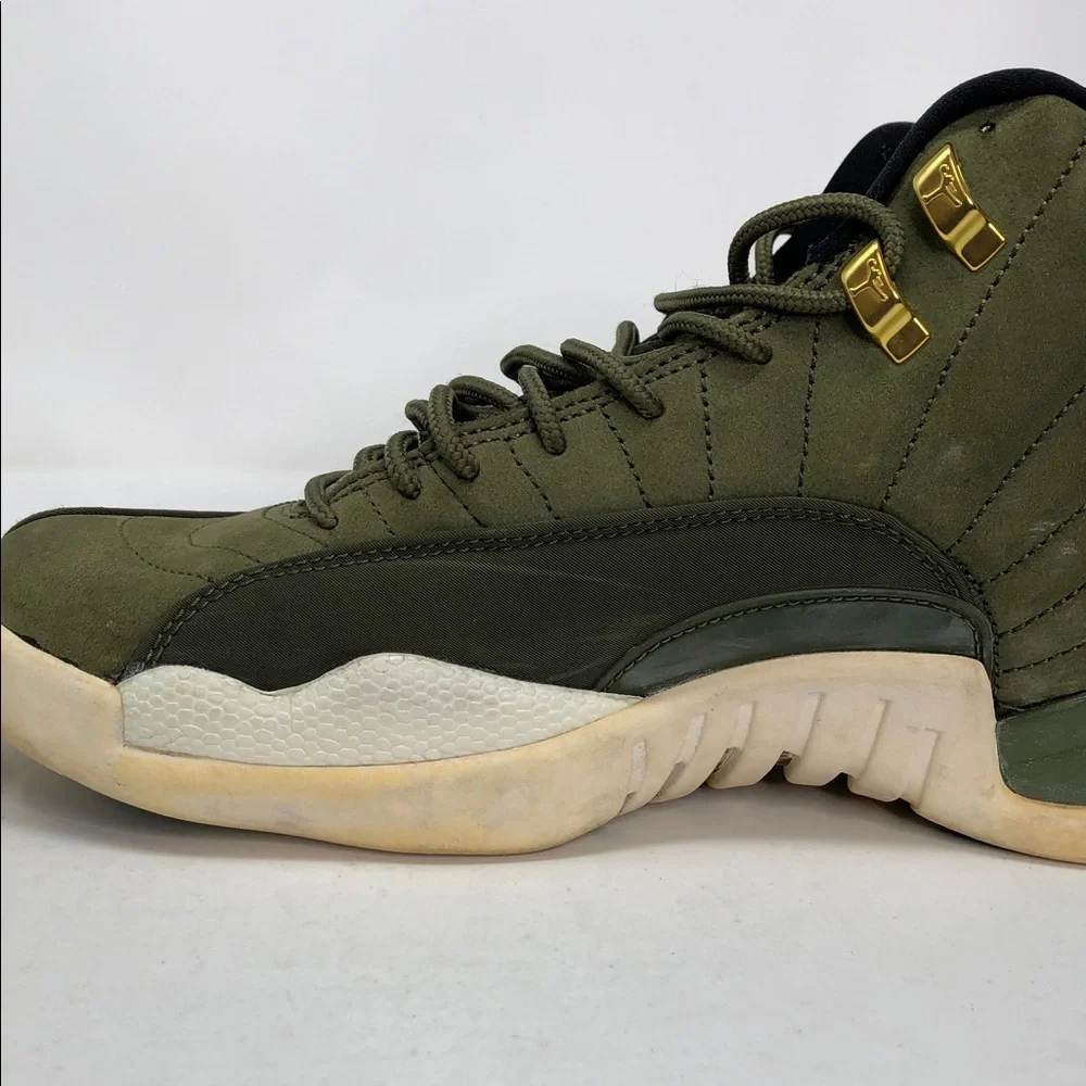 Air Jordan 12 Retro CP3 Class of 2003 Mens 130690-301 Authentic Sneaker-Size 9.5